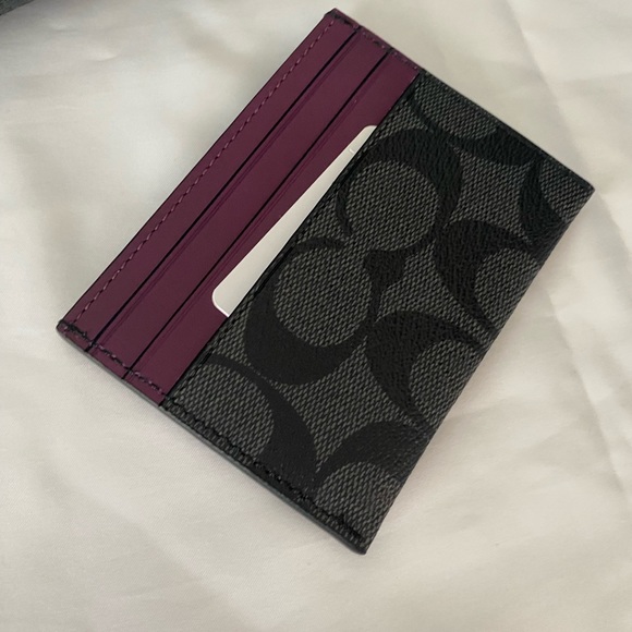 Disney X Coach limited edition Dumbo belt bag with matching card holder - Picture 6 of 9